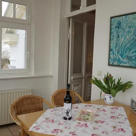 Emanuel Mit Meerblick Villa *