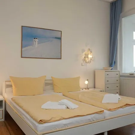 Emanuel Mit Meerblick Villa